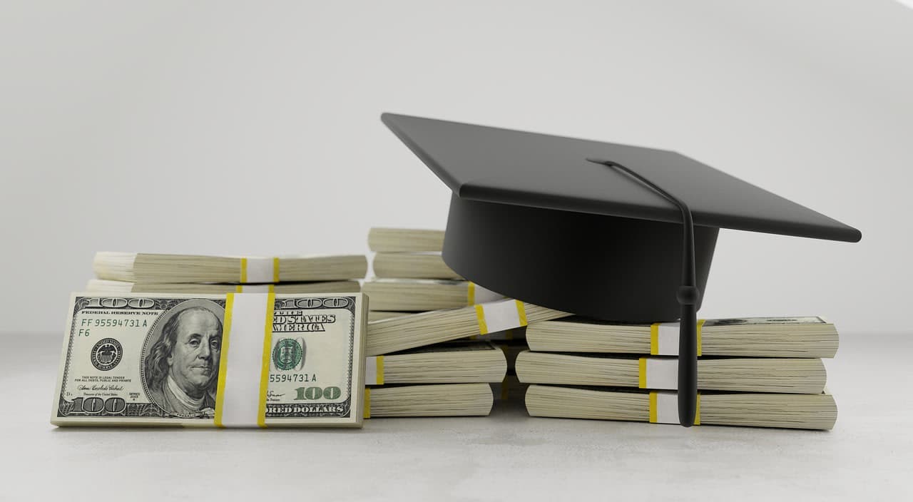 Scholarship & Grant Guidance